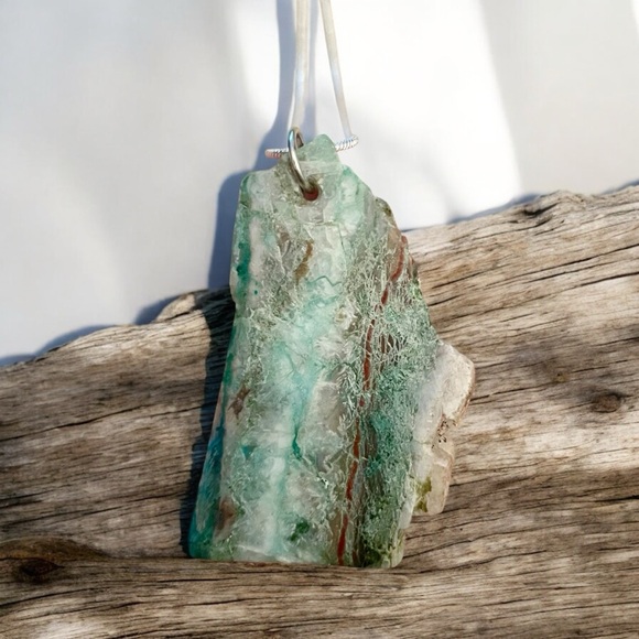 Dainty Rough Green Druzy Chrysocolla Pendant Necklace - Picture 6 of 7